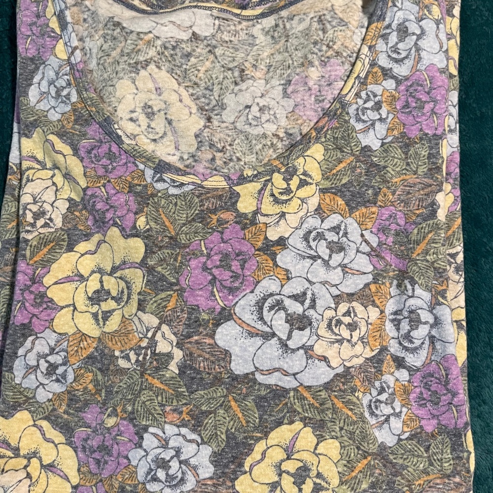 Lularoe Perfect T